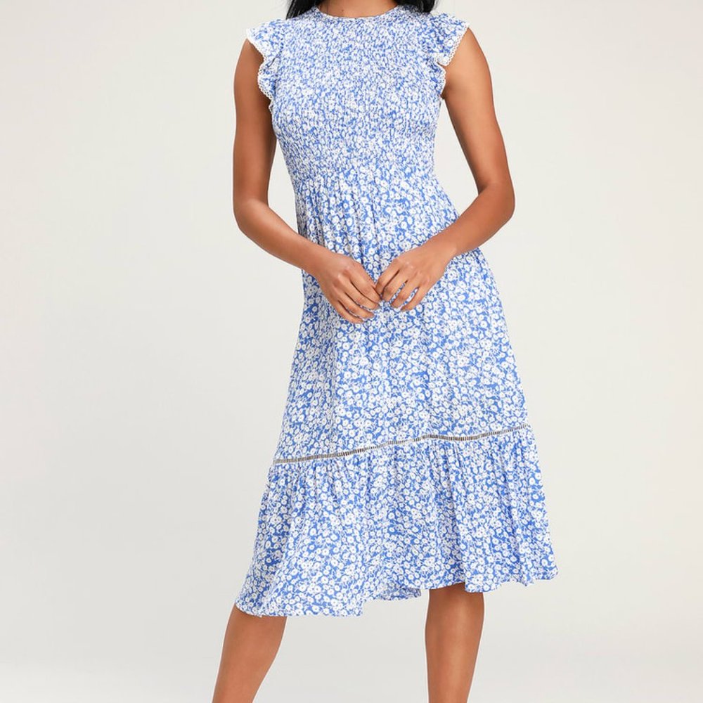 Lost + Wander Pick Me Blue Floral Print Midi Dress